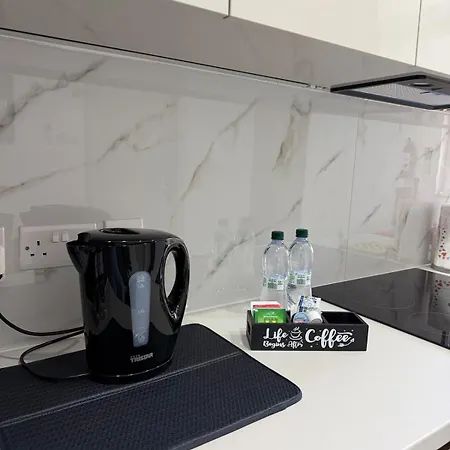 Charming Retreat Apartment *