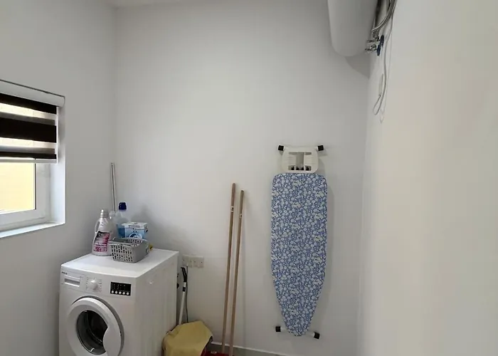 Charming Retreat Apartment